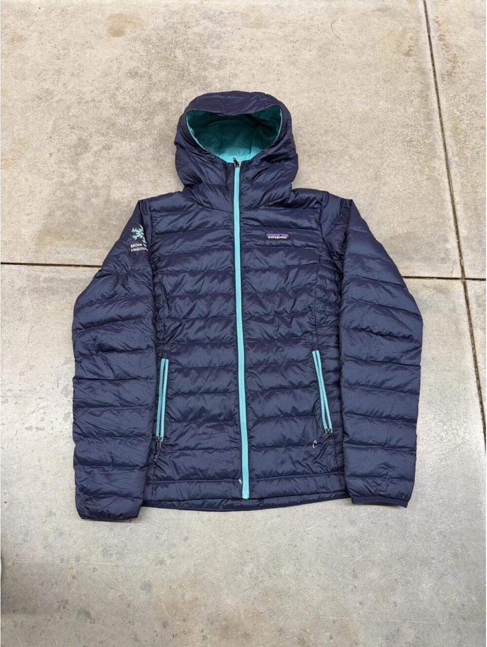 vintage patagonia down sweater hoody navy blue puffer jacket size small WOMENS